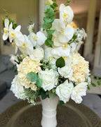 Bouquet Vase permanent floral arrangement in Crème Chantilly palette