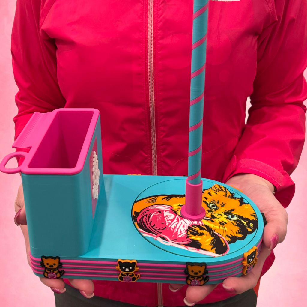 Premium Cat Yarn Spinner – Compact Edition