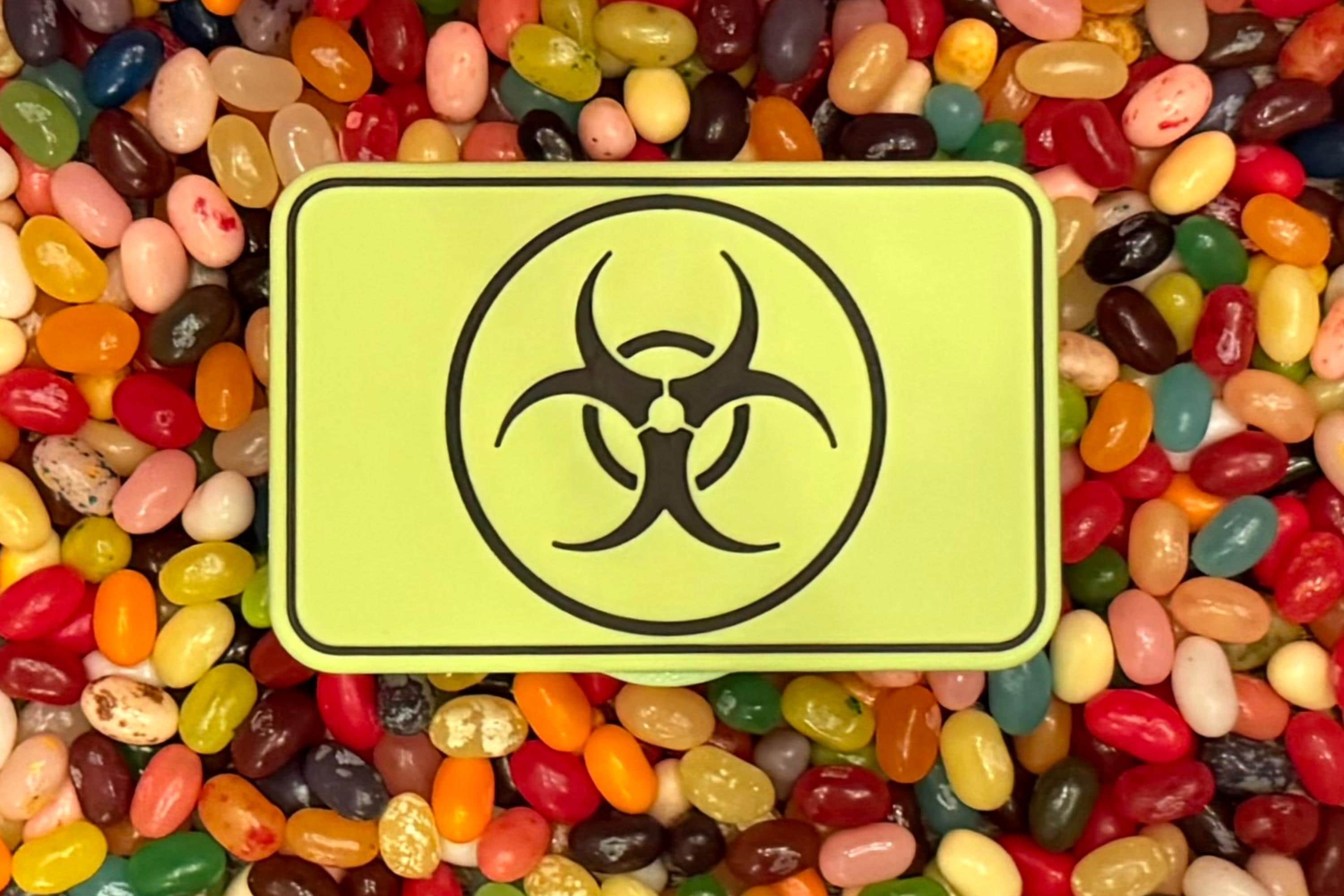 Magnetic Pill Box • Cute Travel Medication Case for Daily Pills